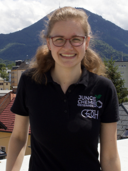 Picture of Stefanie Schindele